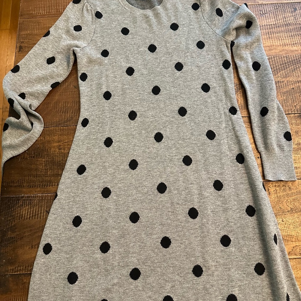 LOFT DRESS - Picture 2 of 3